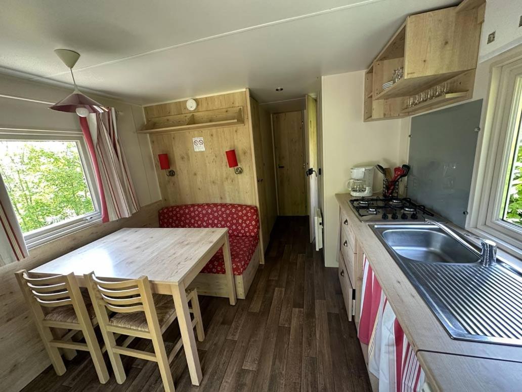 Camping La Sabliere Saint-Jans-Cappel Εξωτερικό φωτογραφία